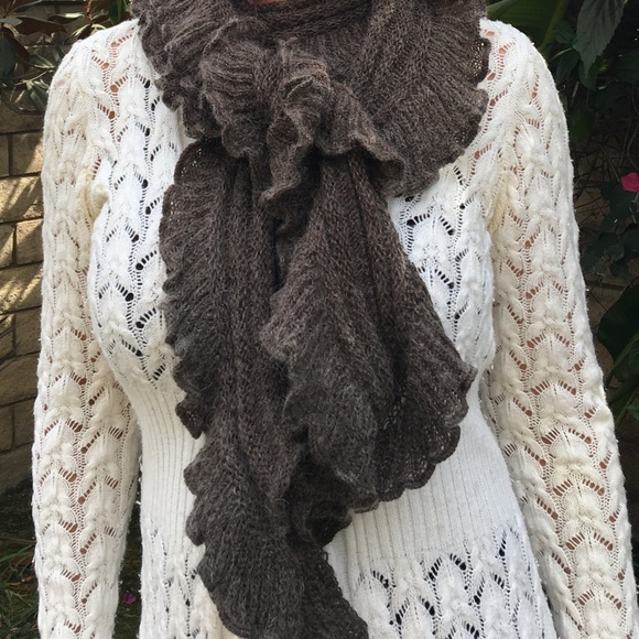 Knit Scarf - Picture 2 of 3